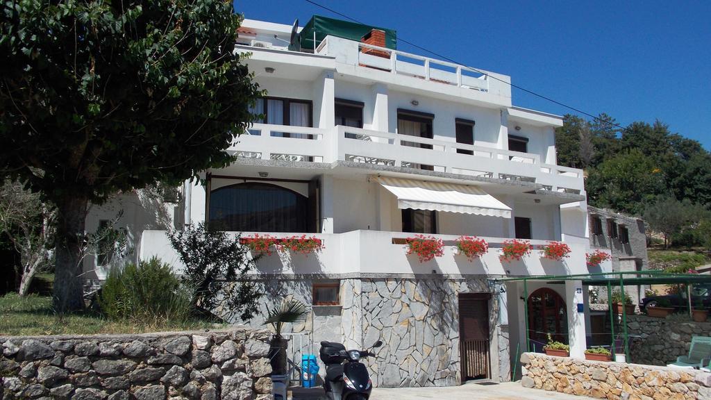 Apartment Batomalj Baška Eksteriør billede